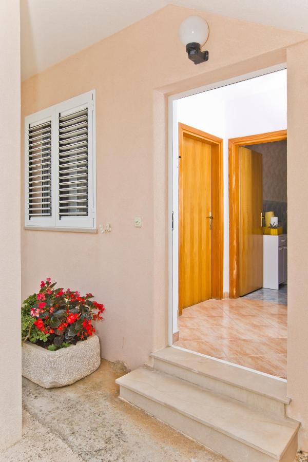 Apartment Zara Hvar Town Exterior photo